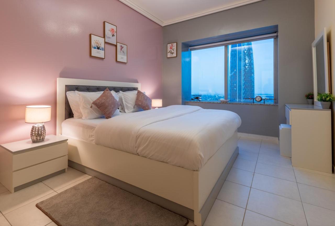 Trinity Holiday Homes - Sheikh Zayed Road Near To Financial Center Metro Station Dubai Luaran gambar