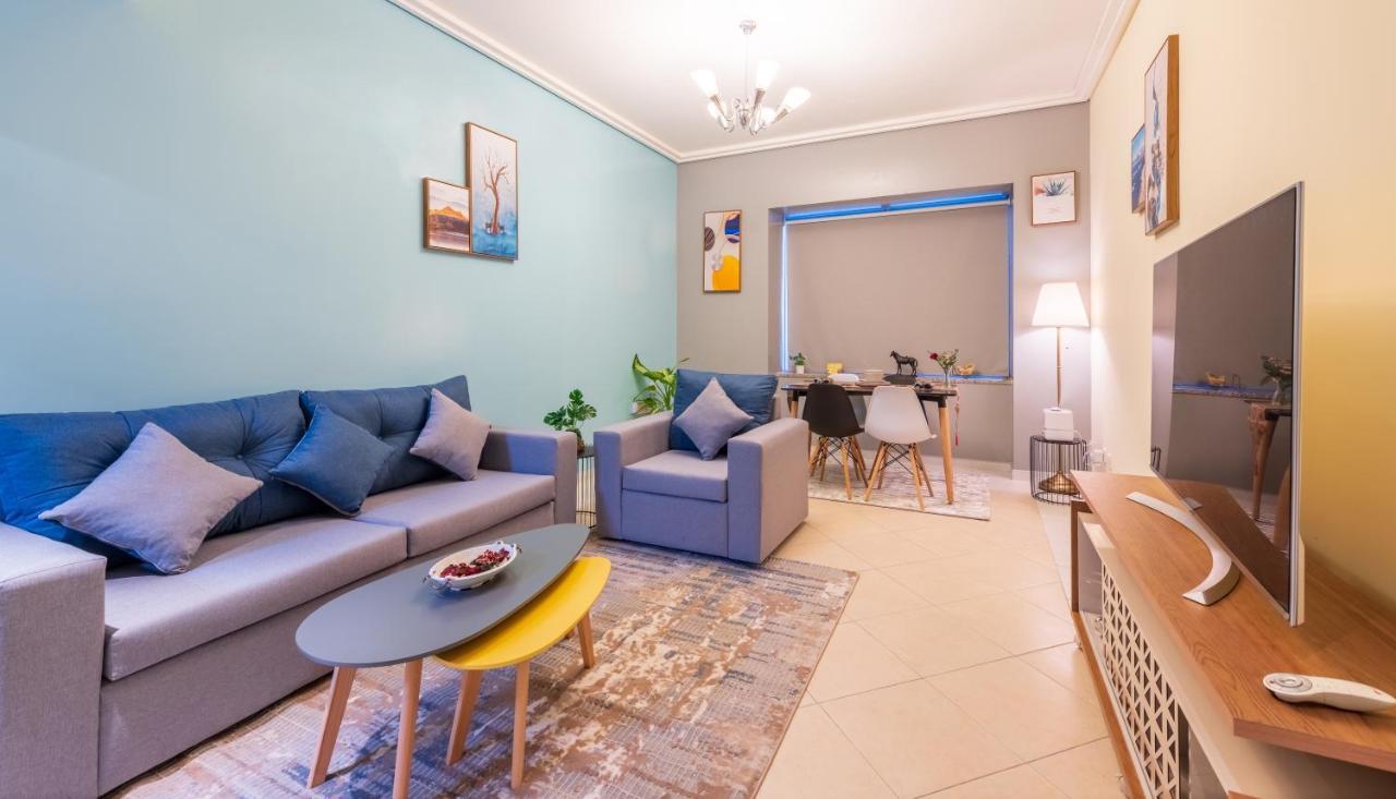 Trinity Holiday Homes - Sheikh Zayed Road Near To Financial Center Metro Station Dubai Luaran gambar