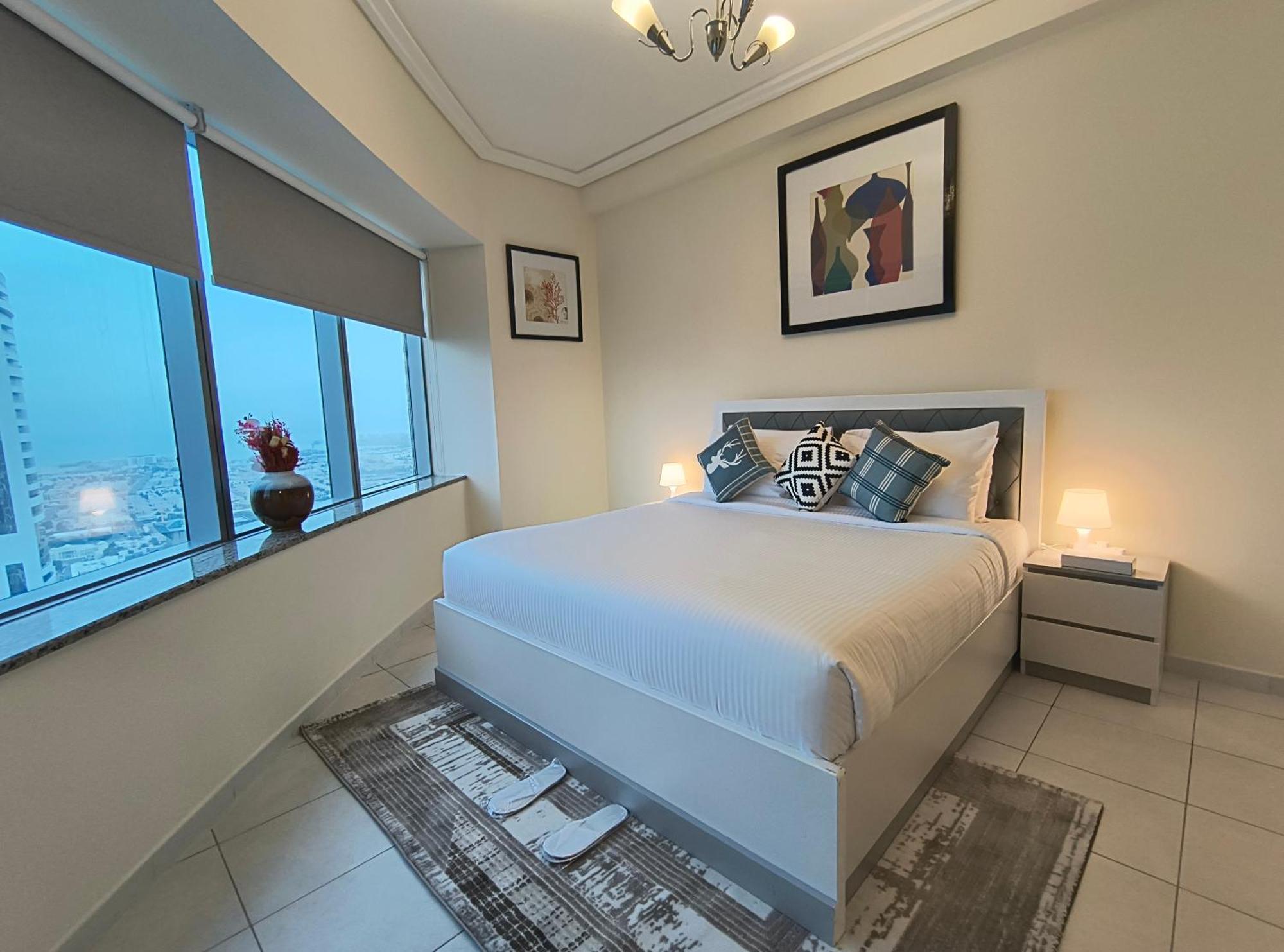Trinity Holiday Homes - Sheikh Zayed Road Near To Financial Center Metro Station Dubai Luaran gambar