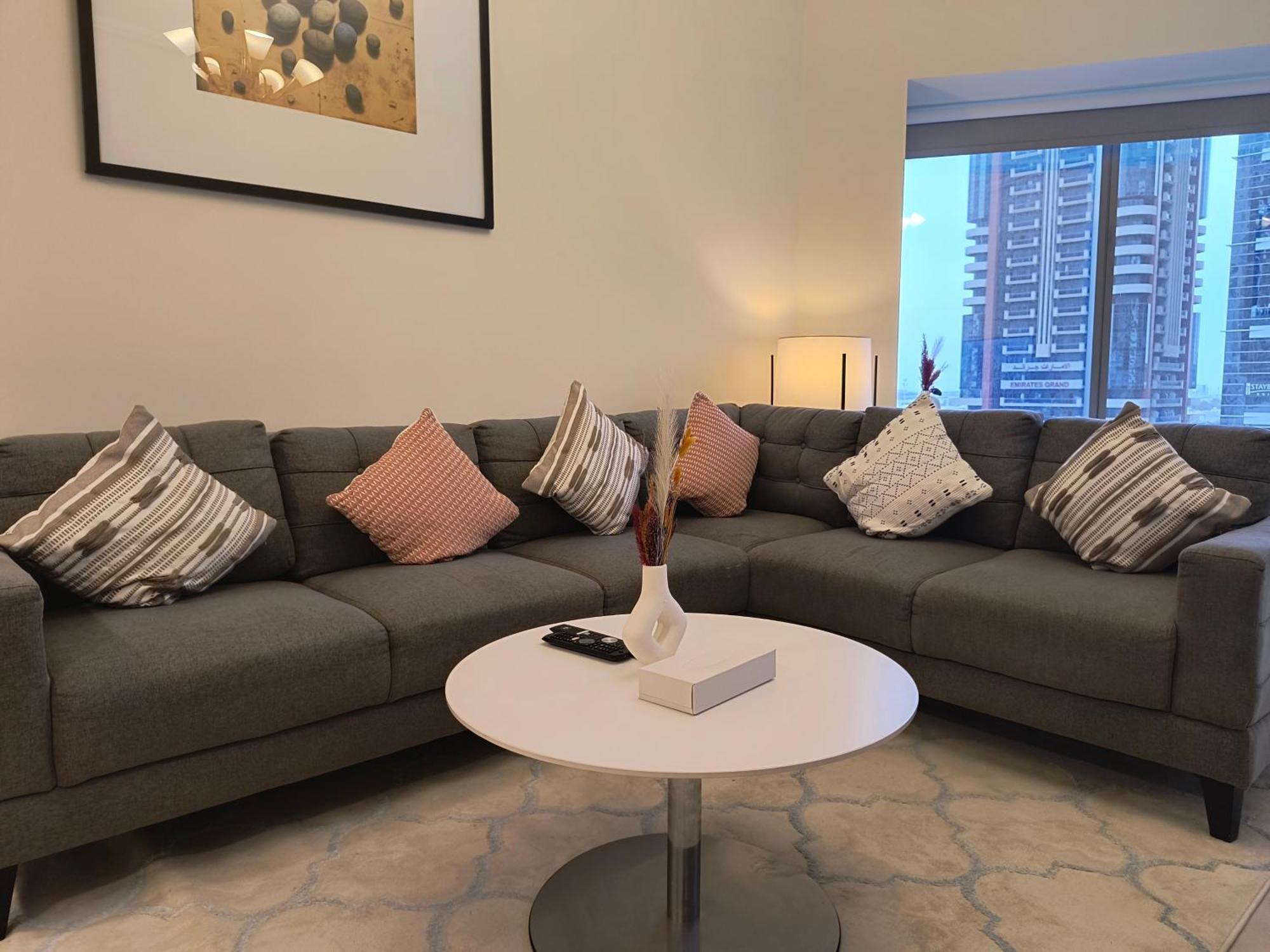 Trinity Holiday Homes - Sheikh Zayed Road Near To Financial Center Metro Station Dubai Luaran gambar
