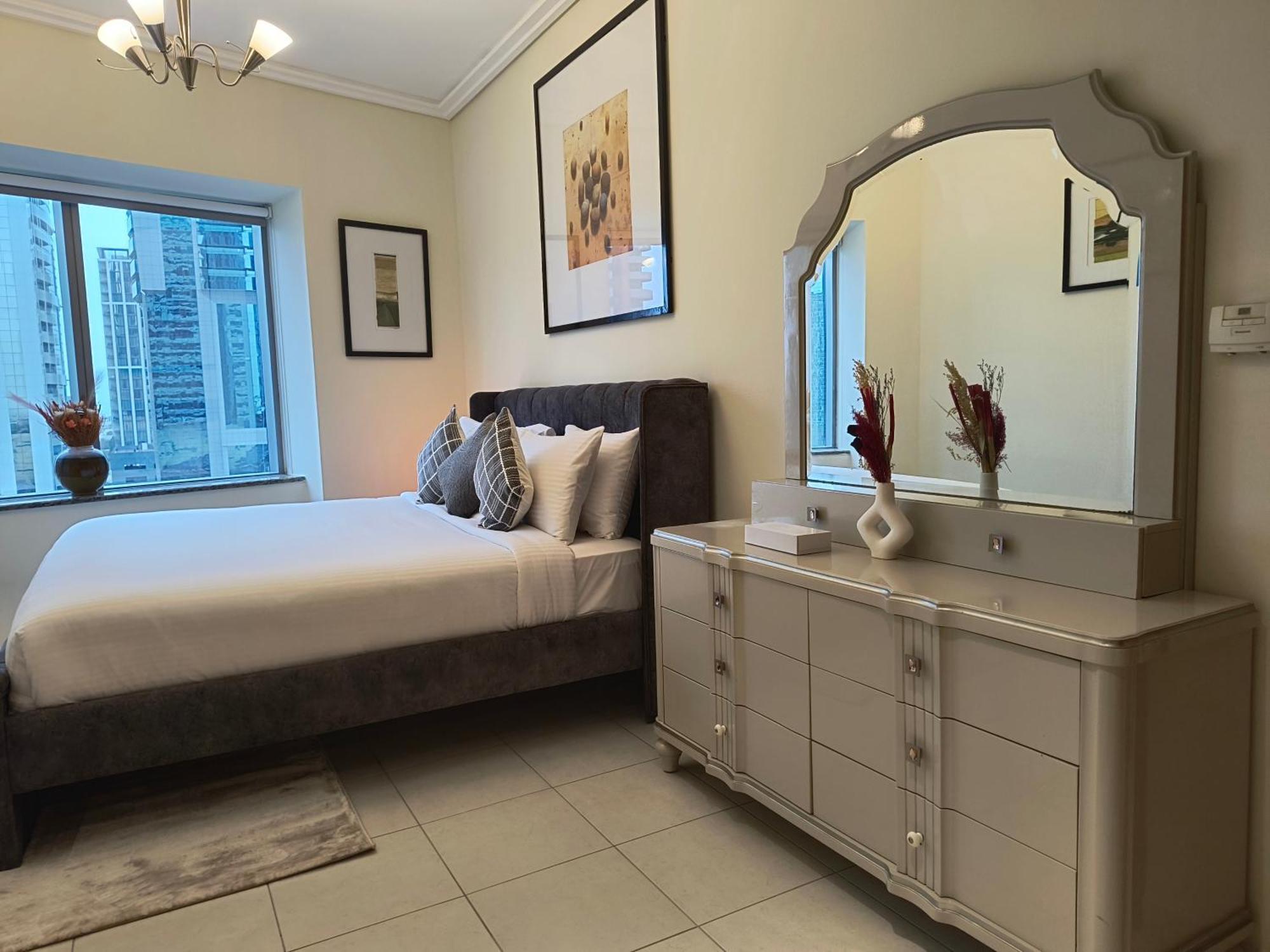 Trinity Holiday Homes - Sheikh Zayed Road Near To Financial Center Metro Station Dubai Luaran gambar