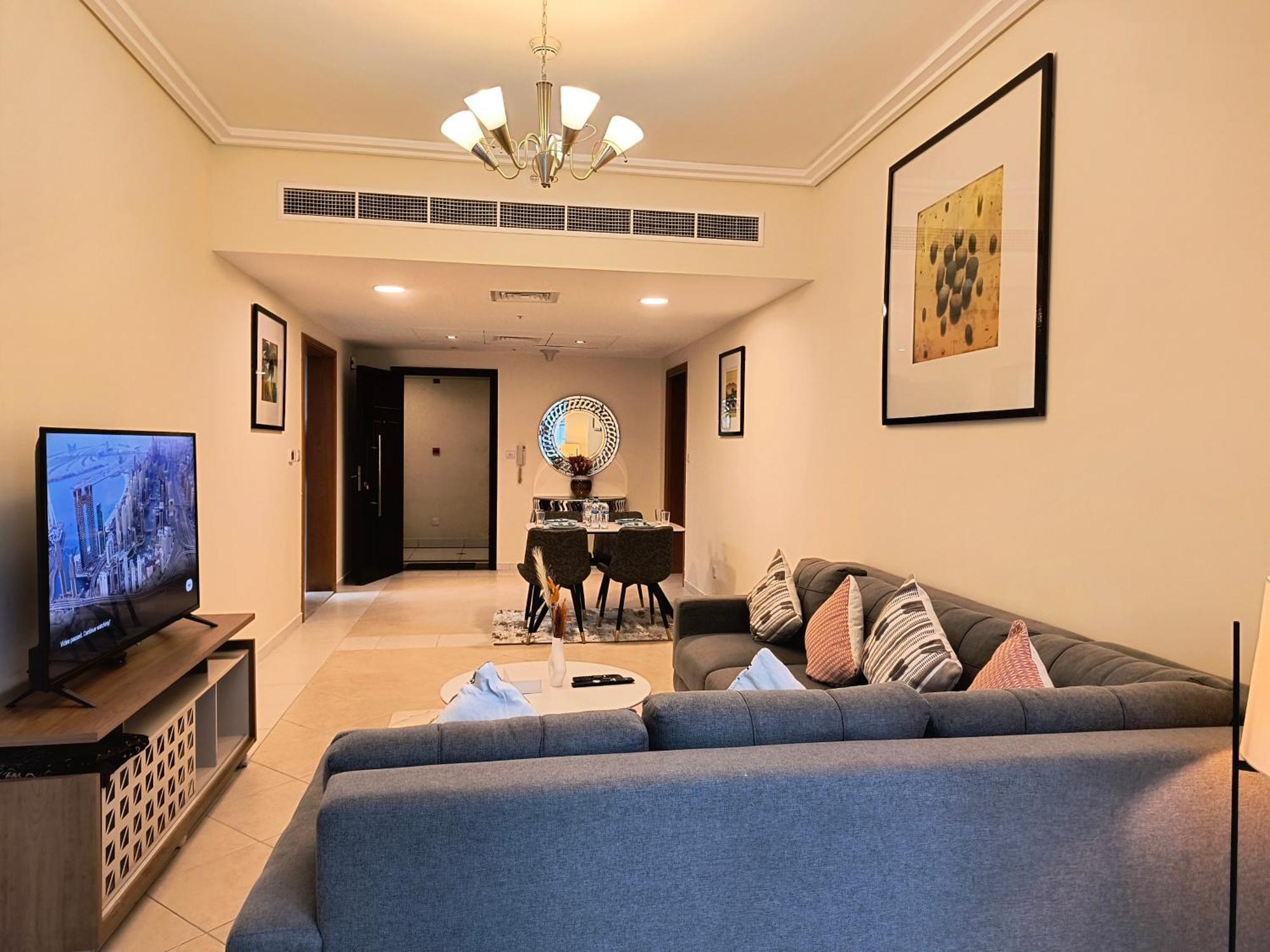 Trinity Holiday Homes - Sheikh Zayed Road Near To Financial Center Metro Station Dubai Luaran gambar
